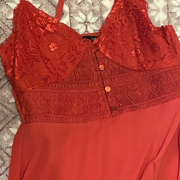 5/$10 Red Lace Slit Midi Dress - Picture 6 of 8